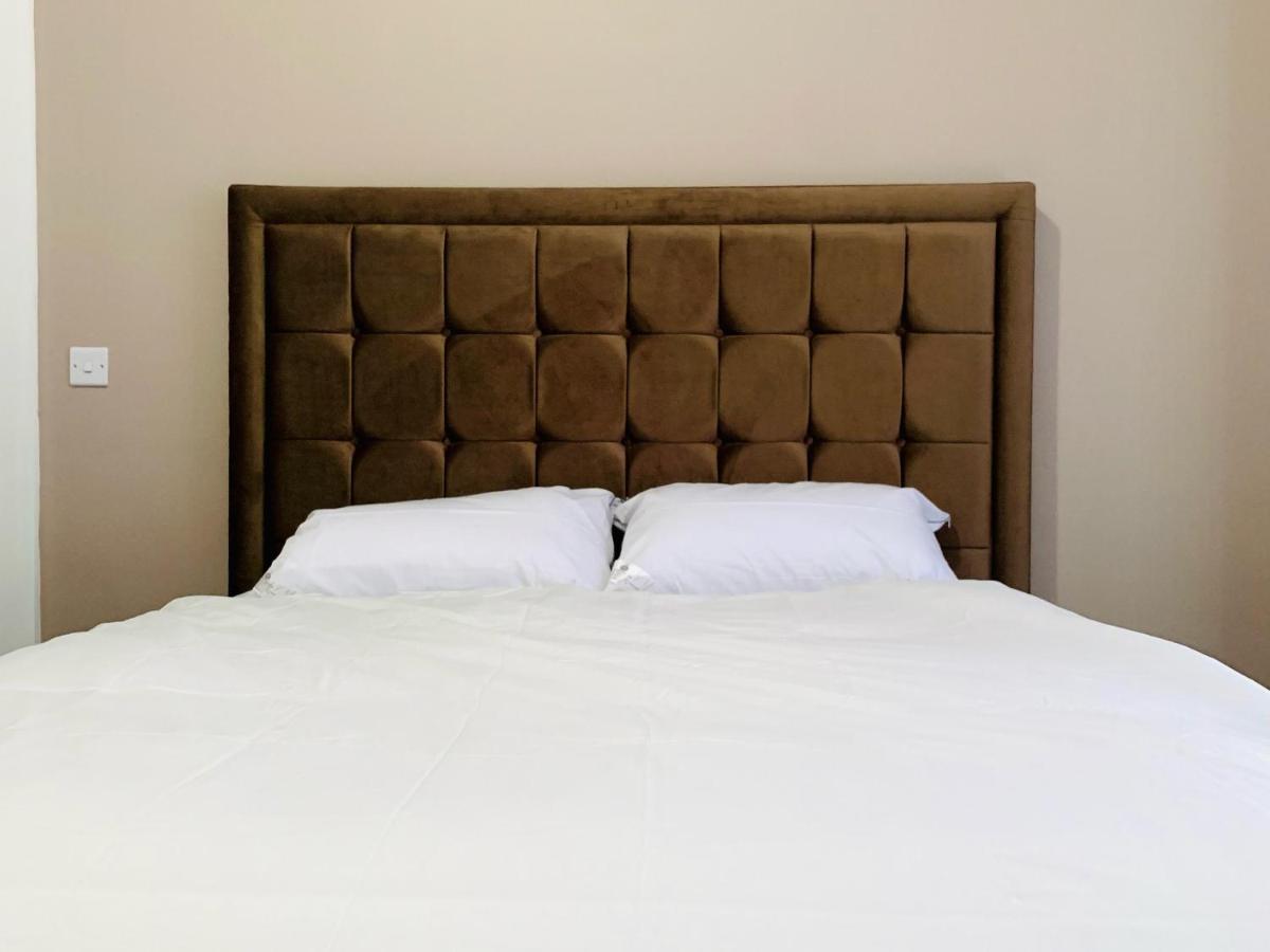 Marina Apartments Bradford  Dış mekan fotoğraf